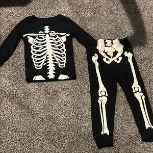 Family Pajamas Black and White Skeleton Kids Matching Set